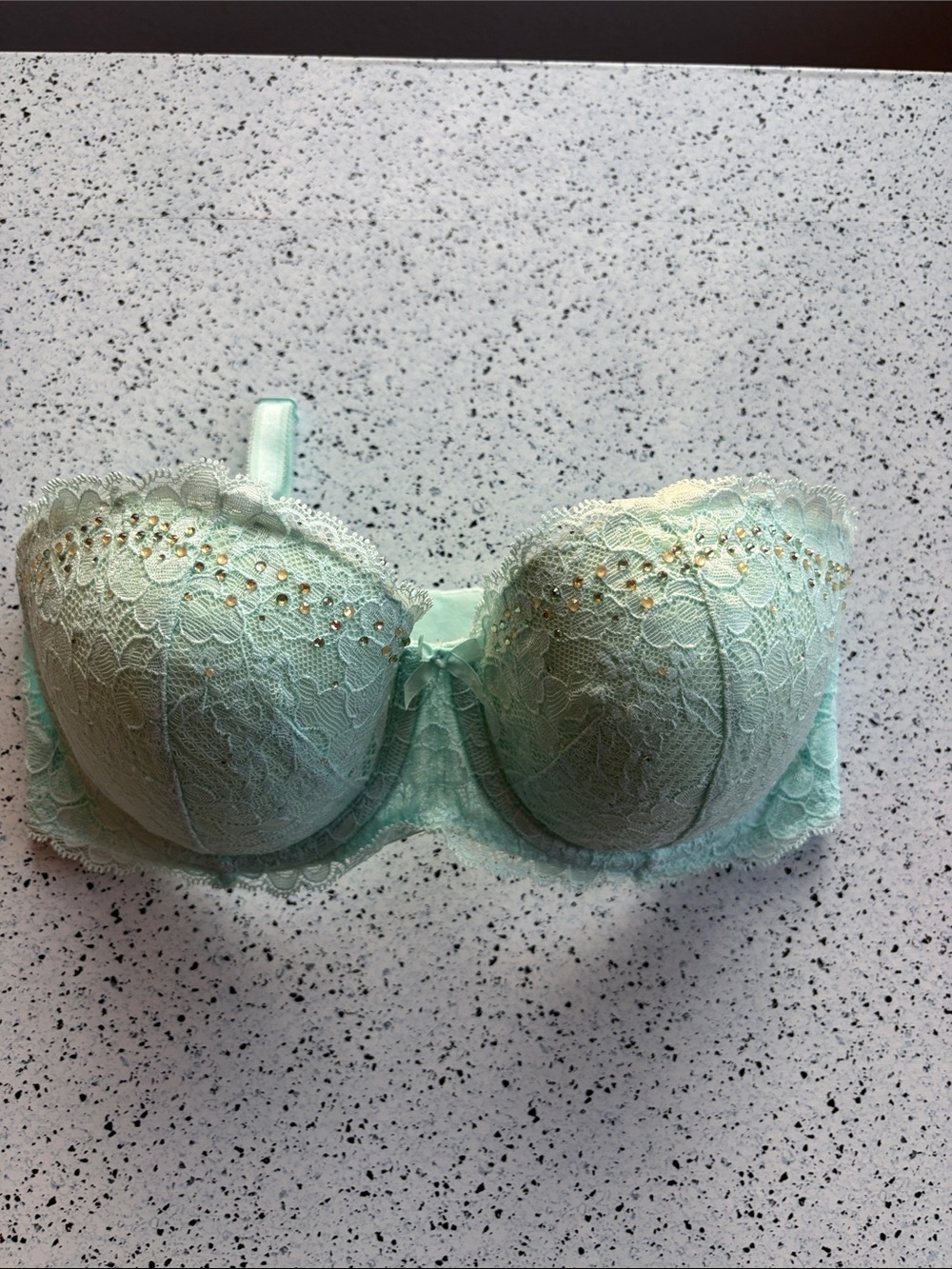 Victoria’s Secret Dream Angels Multi-way mint lace rhinestones 32DD bra